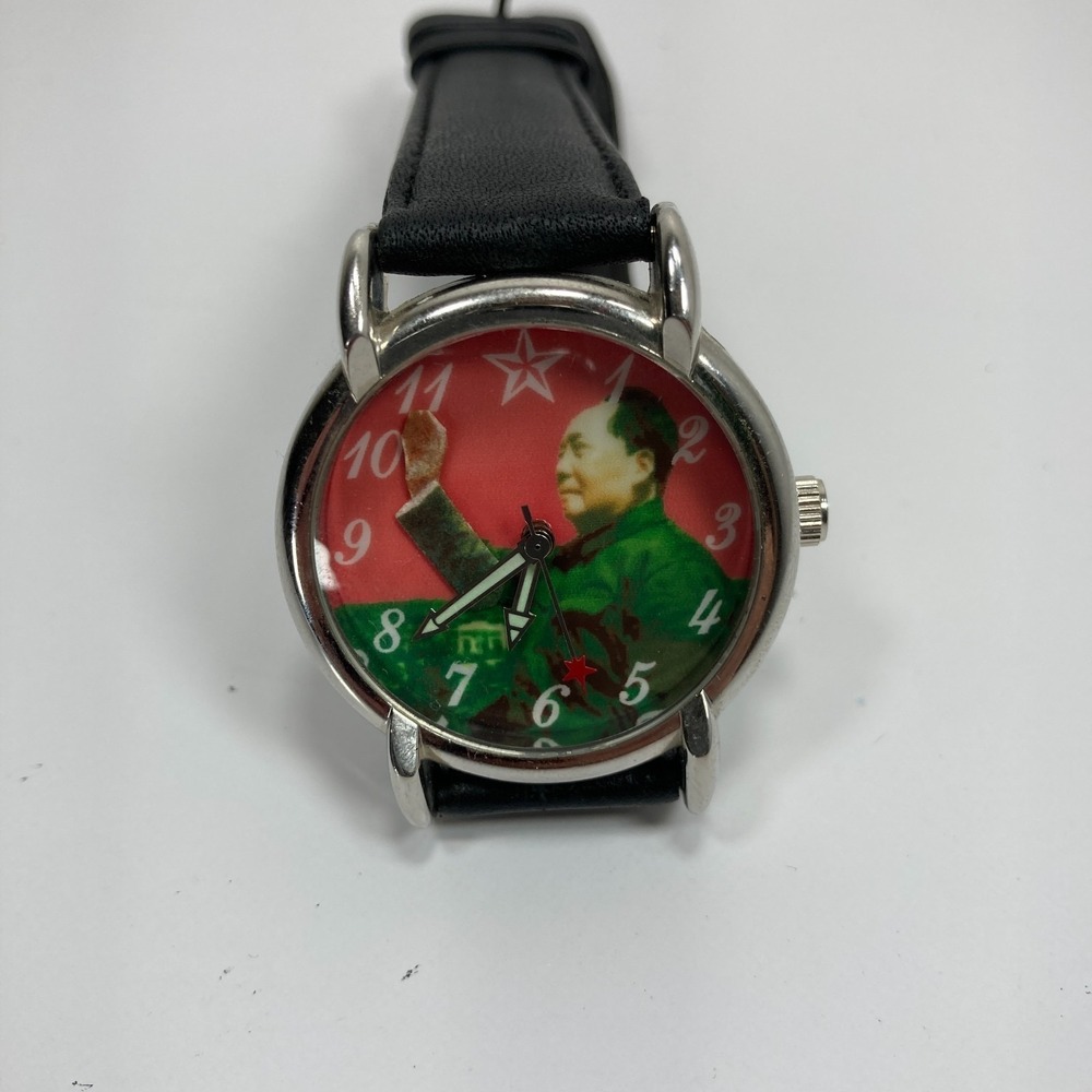 Vintage Mao Zeong Chinese Leader Watch Manual Wind Waving Hand Leather Band